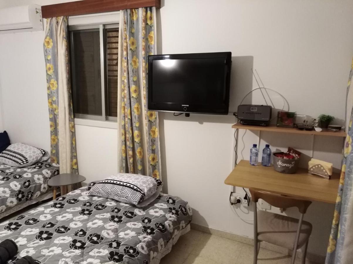 Larnaca, Pervolia 1 Bedroom Seaside Apartment Exteriör bild