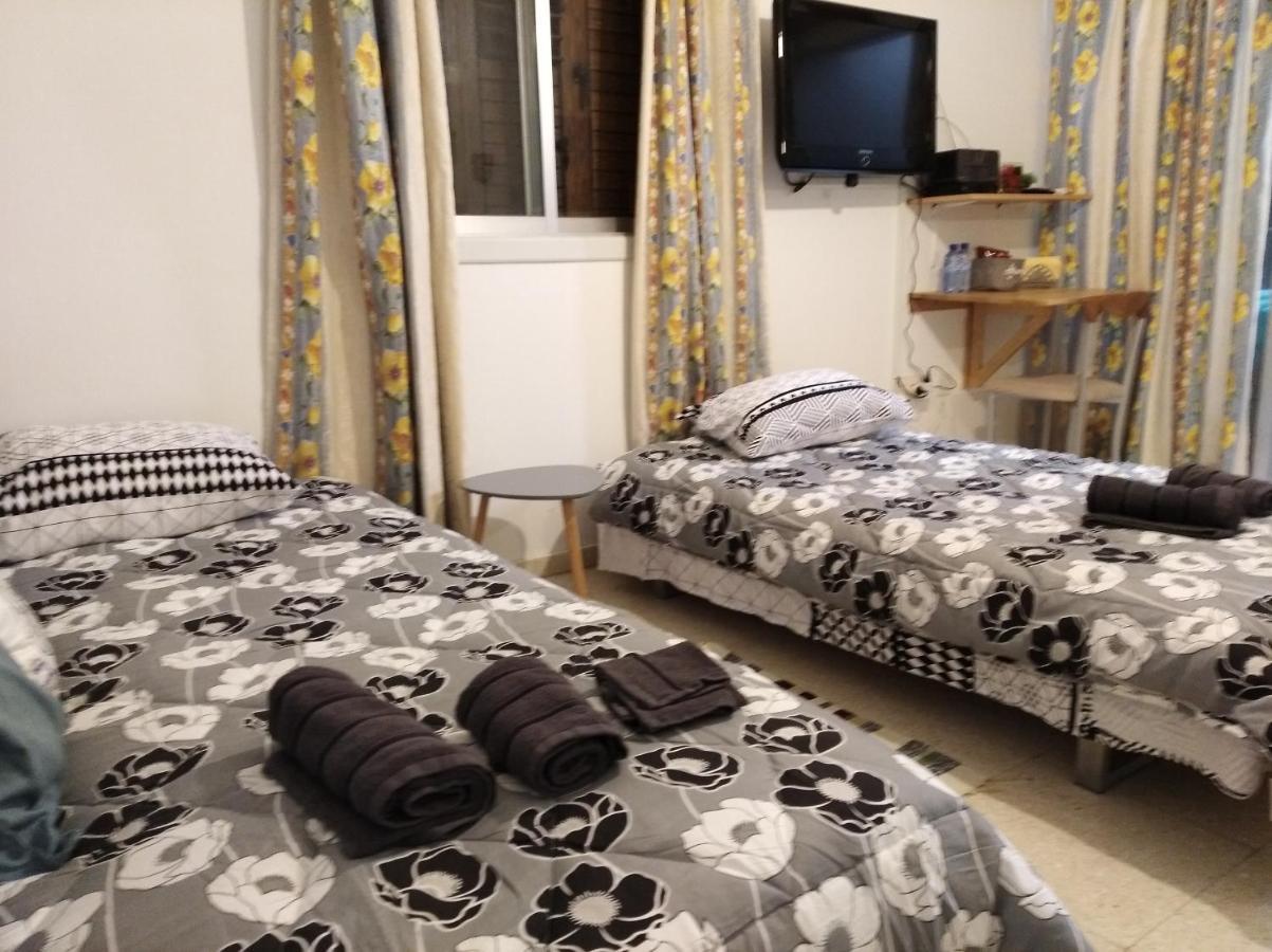 Larnaca, Pervolia 1 Bedroom Seaside Apartment Exteriör bild