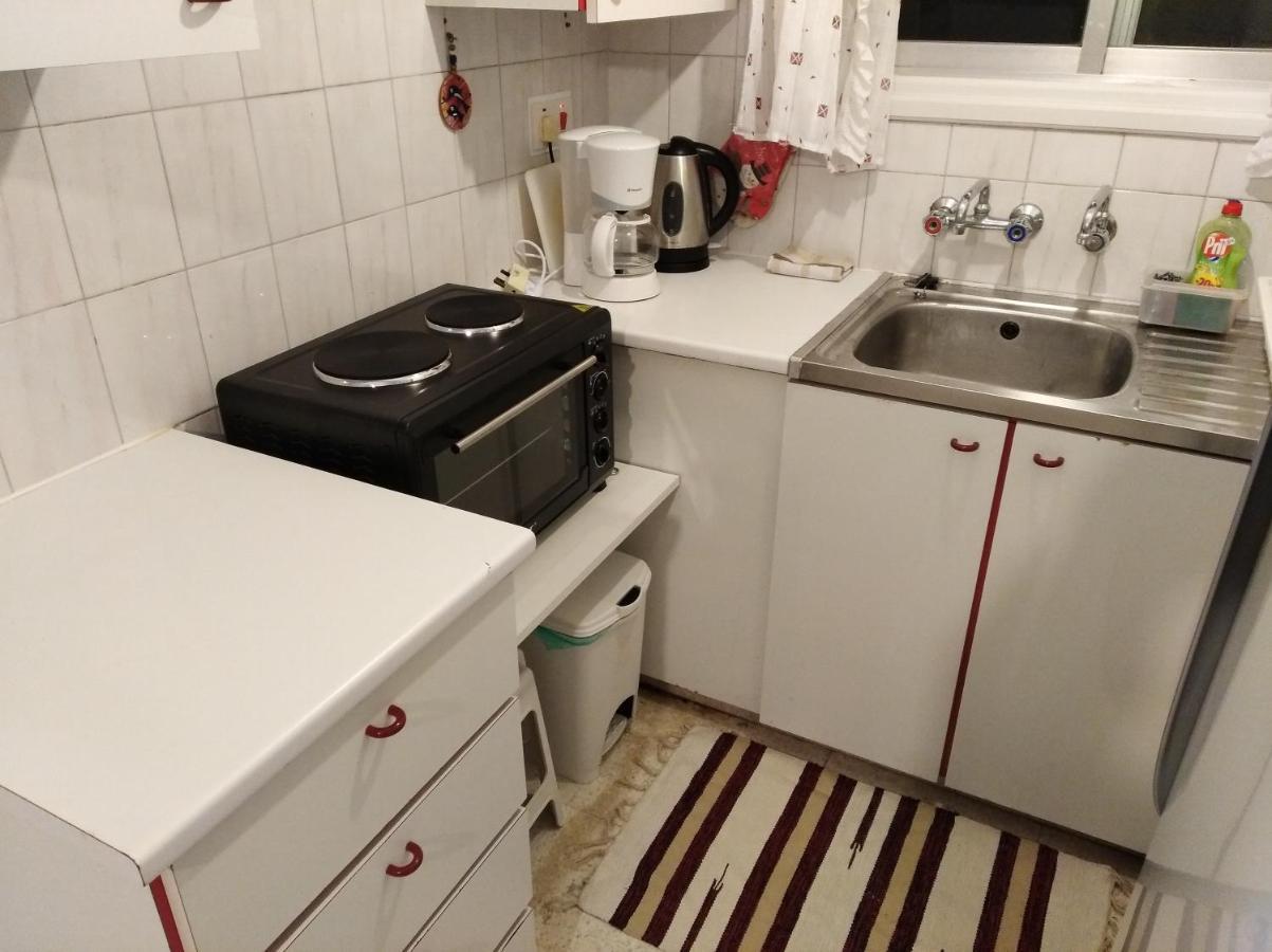 Larnaca, Pervolia 1 Bedroom Seaside Apartment Exteriör bild