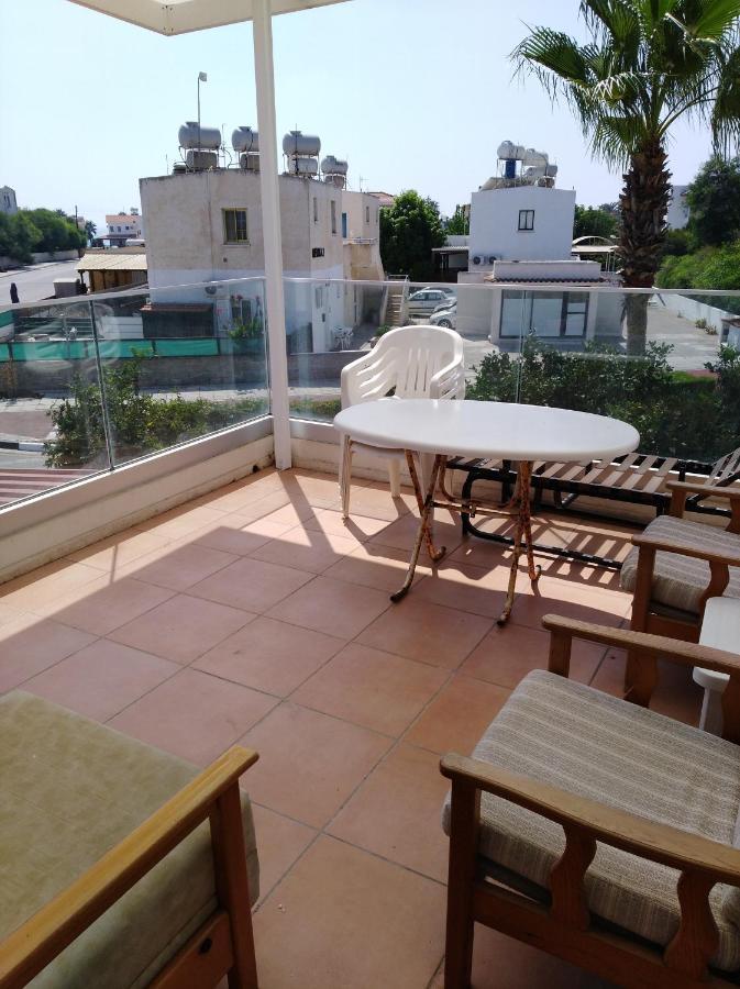 Larnaca, Pervolia 1 Bedroom Seaside Apartment Exteriör bild